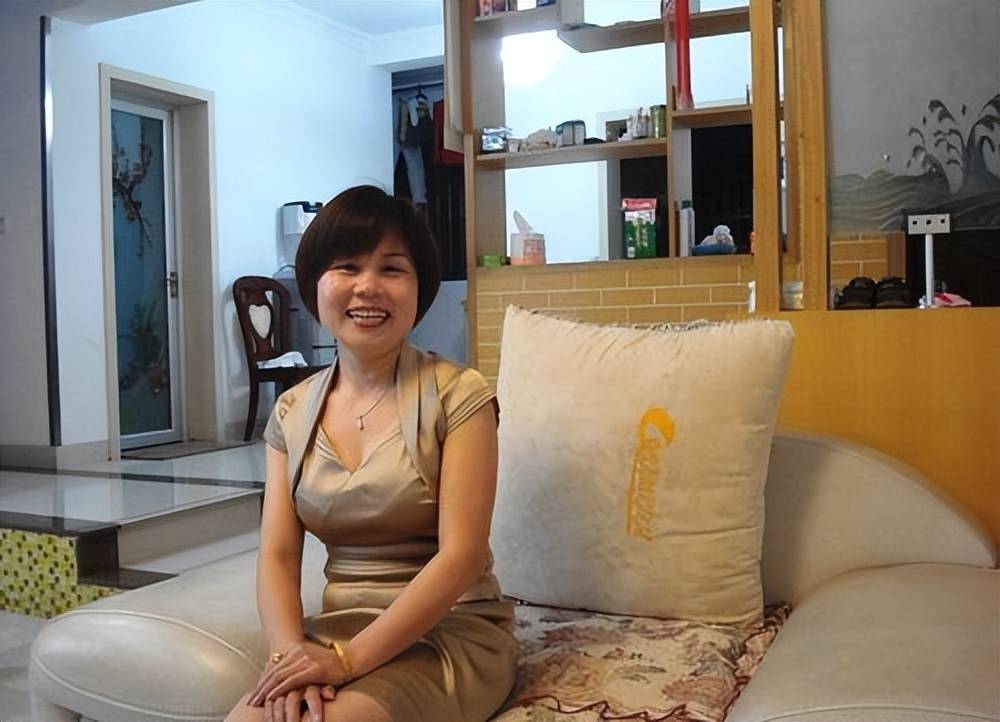 53岁风韵犹存大姐相亲,两人一见面,女方他管不住我