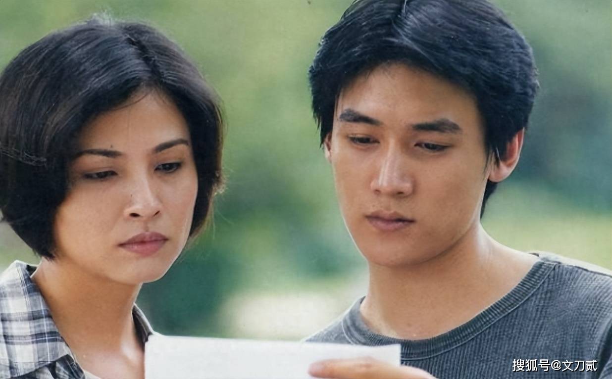 "文艺不老男神"陈坤的神秘人生_赵宝刚_孩子_依萍