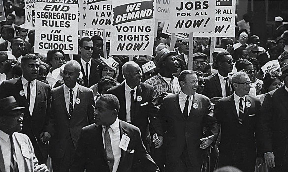 美国民权运动的开始,为黑人带来了什么灾难?_隔离_布朗_影响