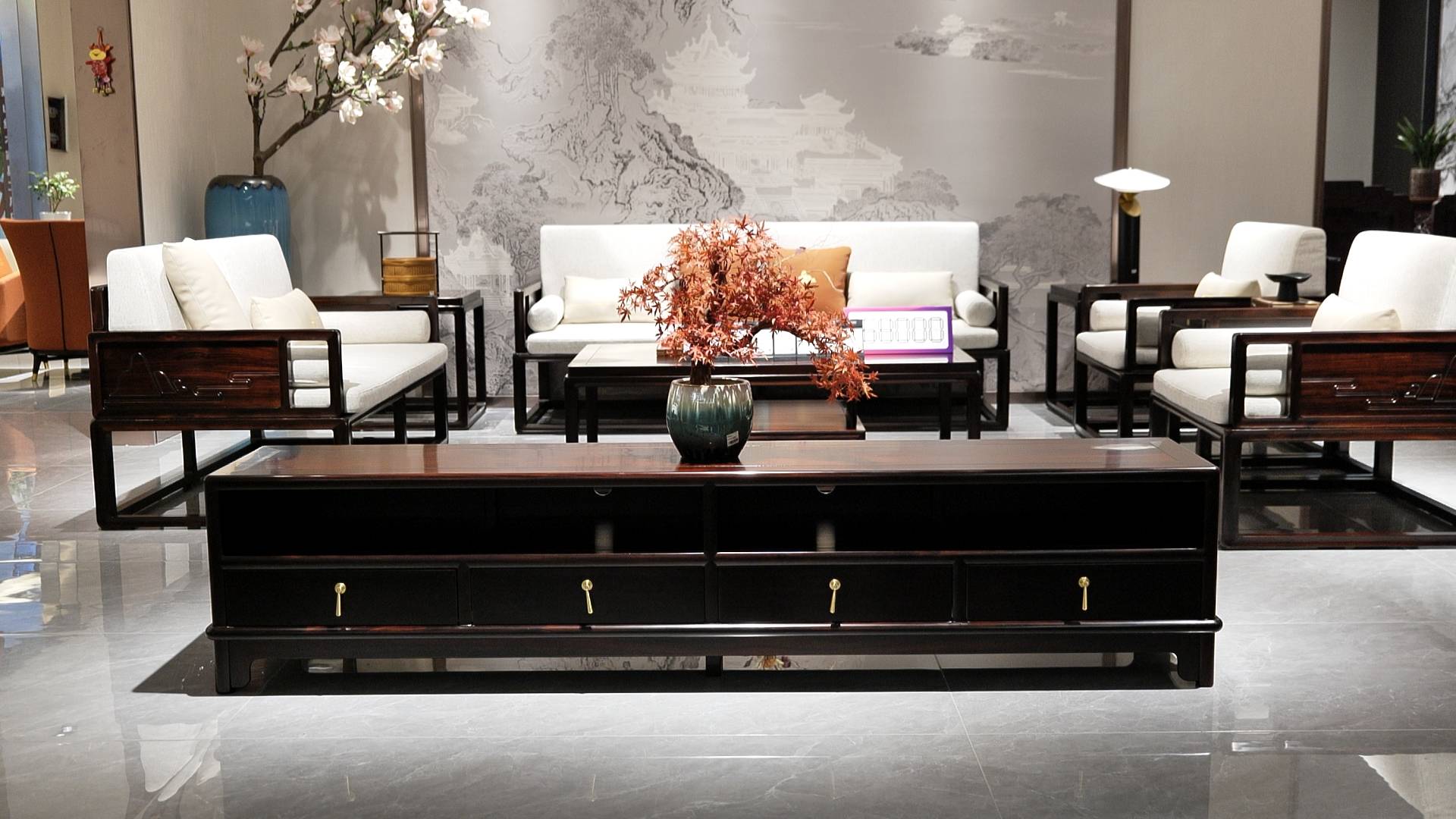 打造新贵红木家具典范 观山雅院濮阳店华彩绽放_销售_家居_生产