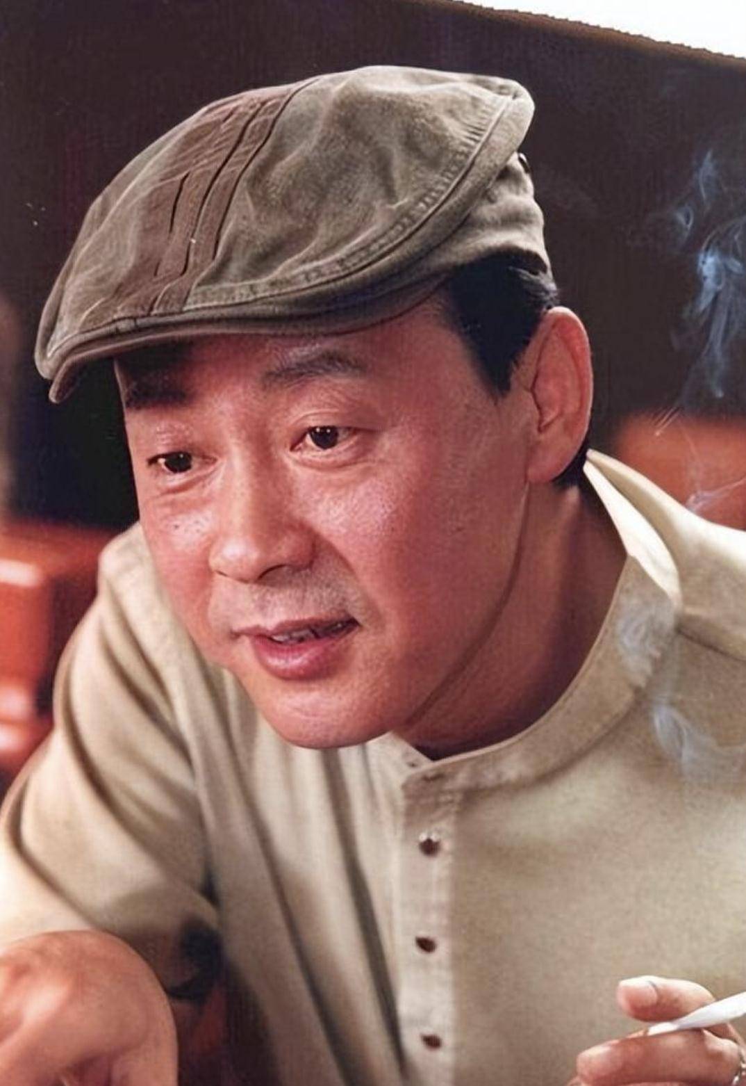 演员侯天来:从工人转行当演员,对得起观众,却愧对老婆和女儿_角色