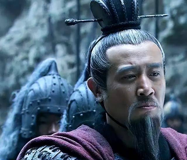 刘备有二句霸气的名言,一句上小学课本,一句成黑帮的经典语录_曹操