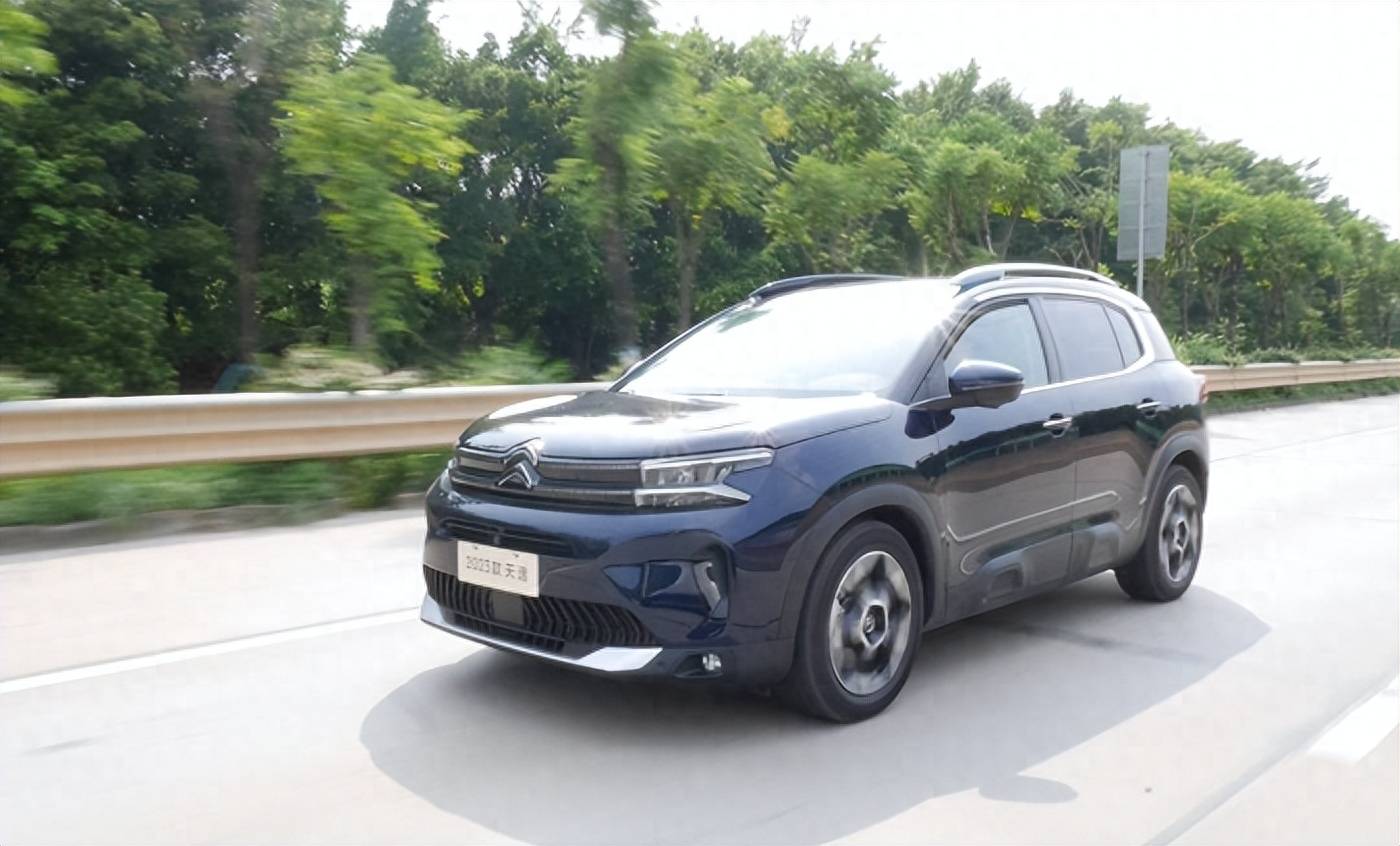 广州试驾天逸c5 aircross 2023款,标致新4008 感受法式魅力_搜狐汽车