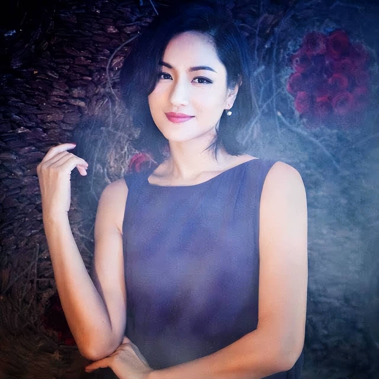 52岁瞿颖与戴军泰国度假!