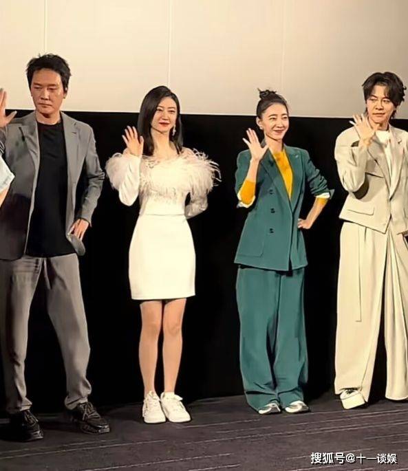 冯绍峰景甜宣传新剧,男方状态苍老疲惫,与景甜同框被指像父女_网友