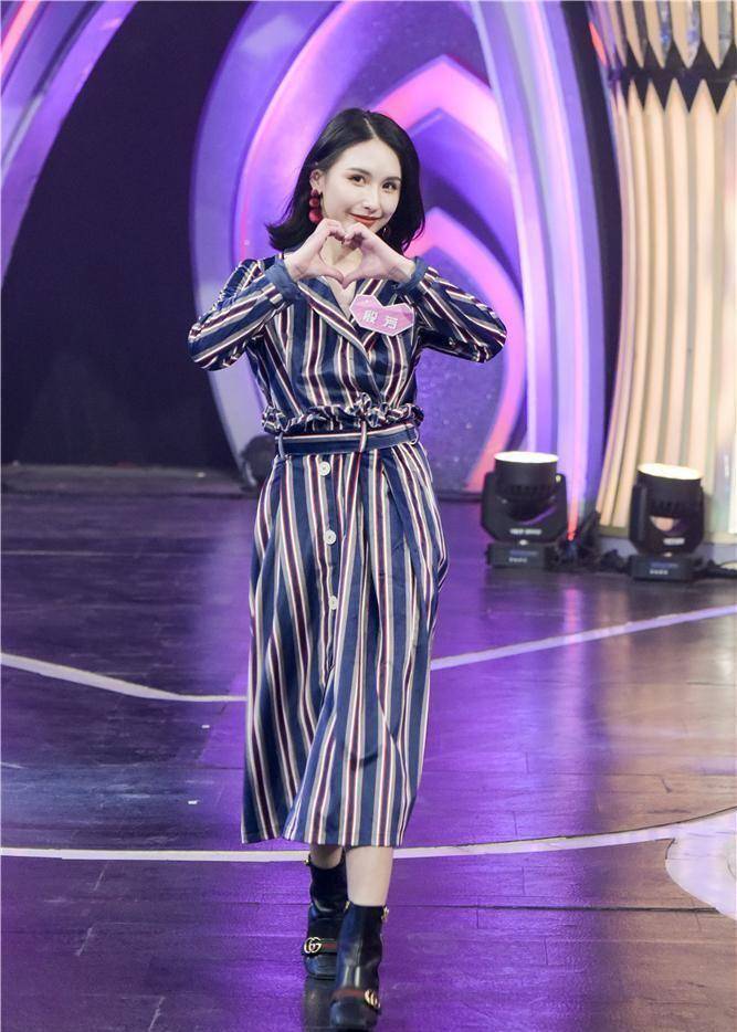 《非诚勿扰》为你支招 黄澜解读情感潜台词_恋人_性格_冷战