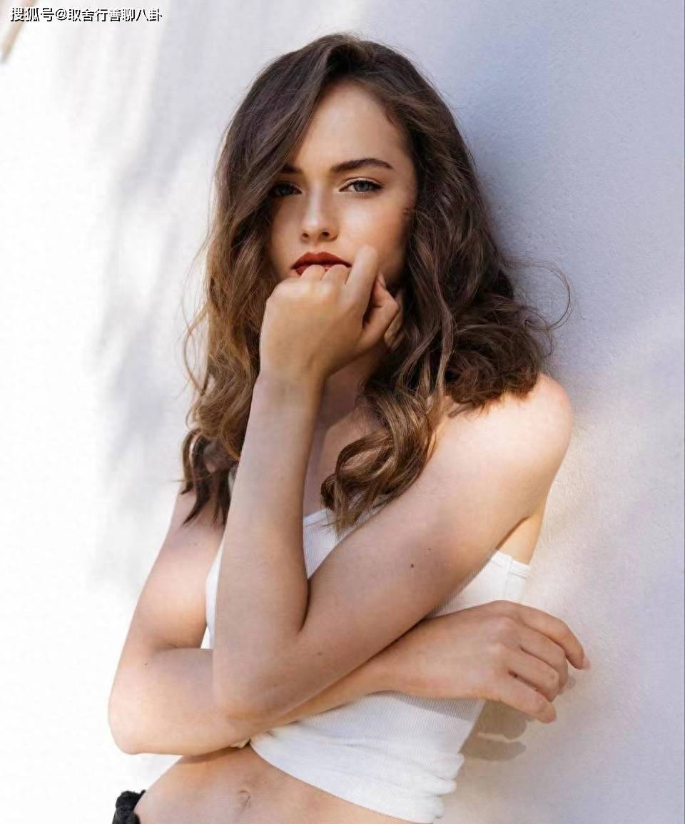 "全球最美少女"克里斯廷娜·碧曼诺娃长大了,4岁出道,9岁成名_照片