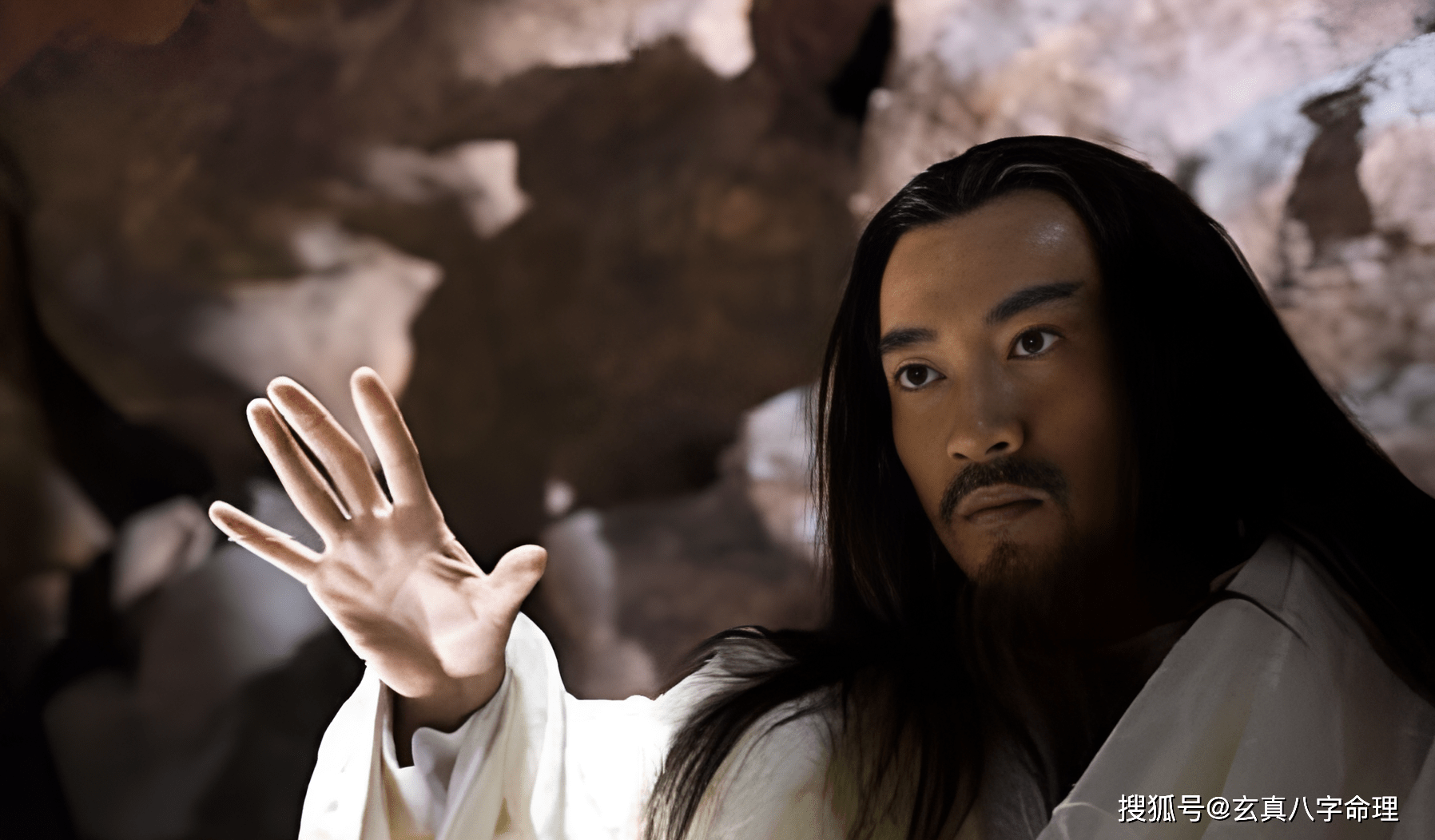 难怪金庸没续天龙续集,你看梦姑死后,虚竹创出了哪本绝世秘籍_段誉