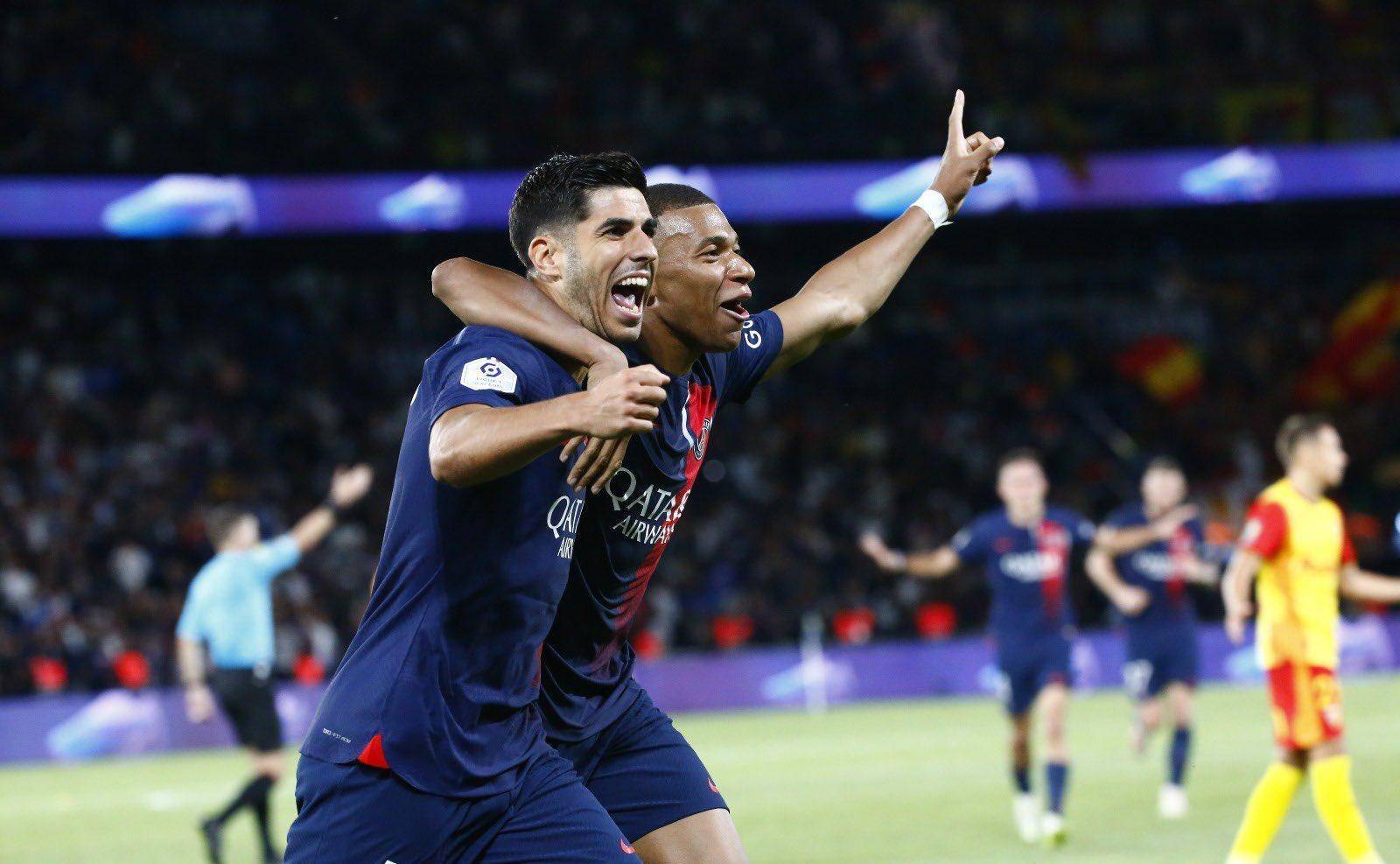 杀疯了:37分钟2球刷爆纪录,巴黎解锁赛季首胜_圣日耳曼_比赛_阿森西奥