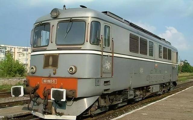 回顾罗马尼亚6g1型电力机车的故事:达契亚机车,如流星一闪而过_搜狐