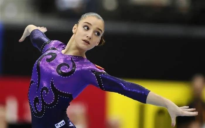 穆斯塔芬娜:俄罗斯最美体操女神,俄罗斯体操界一颗闪耀的星_实力_奥运