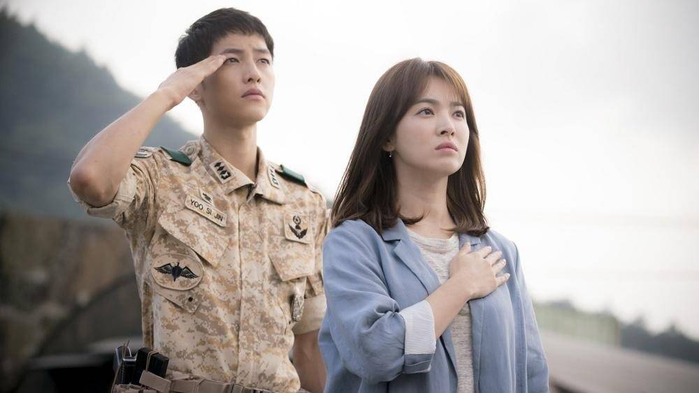 《黑暗荣耀》宋慧乔泳装素颜照超甜美 网友梦回19年前她与rain的