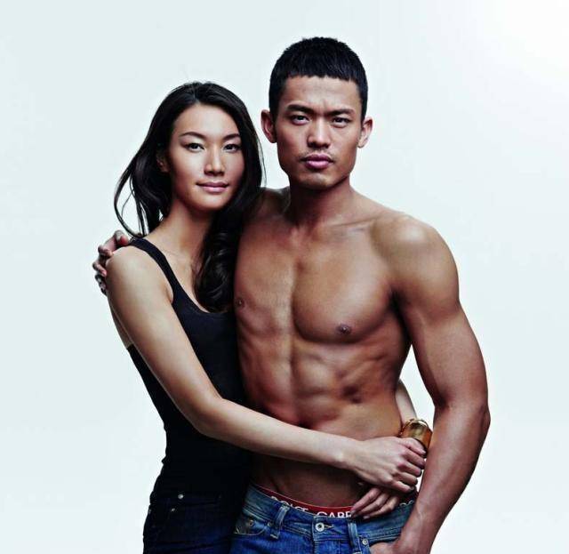 作为军人运动员，奥运冠军林丹是什么级别的？工资待遇如何？