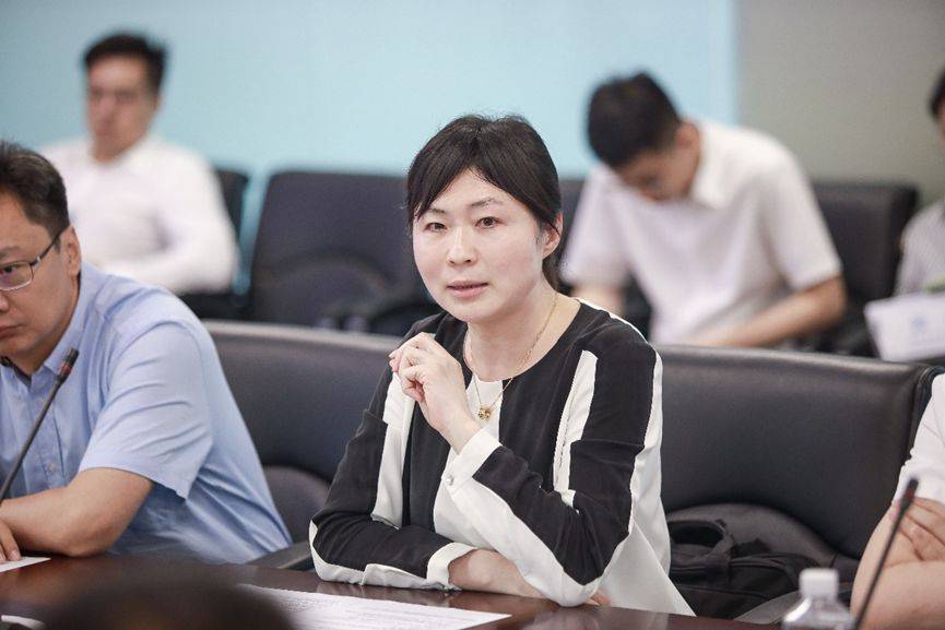 一汽-大众人力资源总监李松梅刘丽是一汽-大众人才社会招聘的缩影.