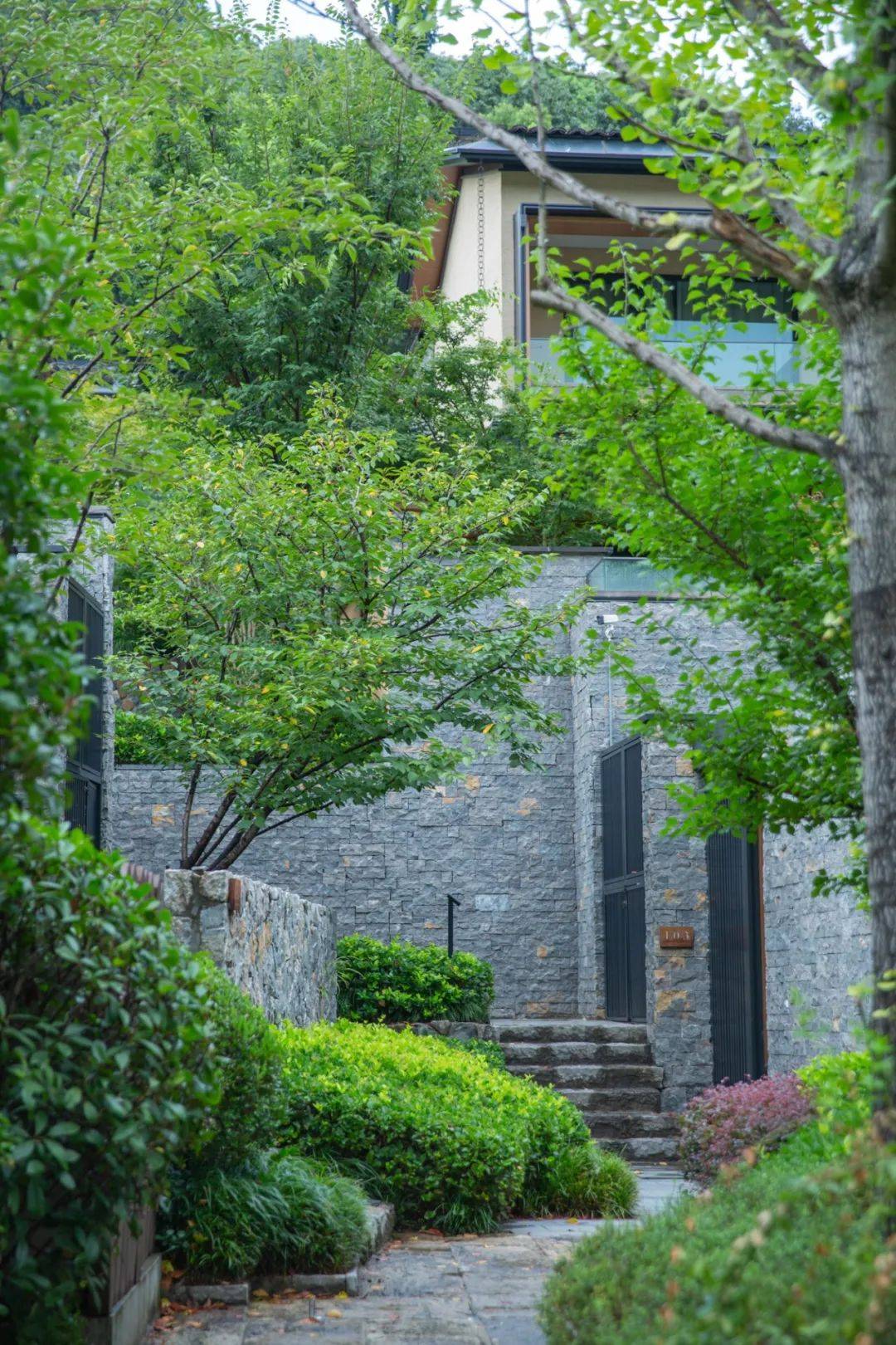 跨山见城,隐于山谷间,这是湘湖逍遥庄园如此迷人的不二法门_别墅区