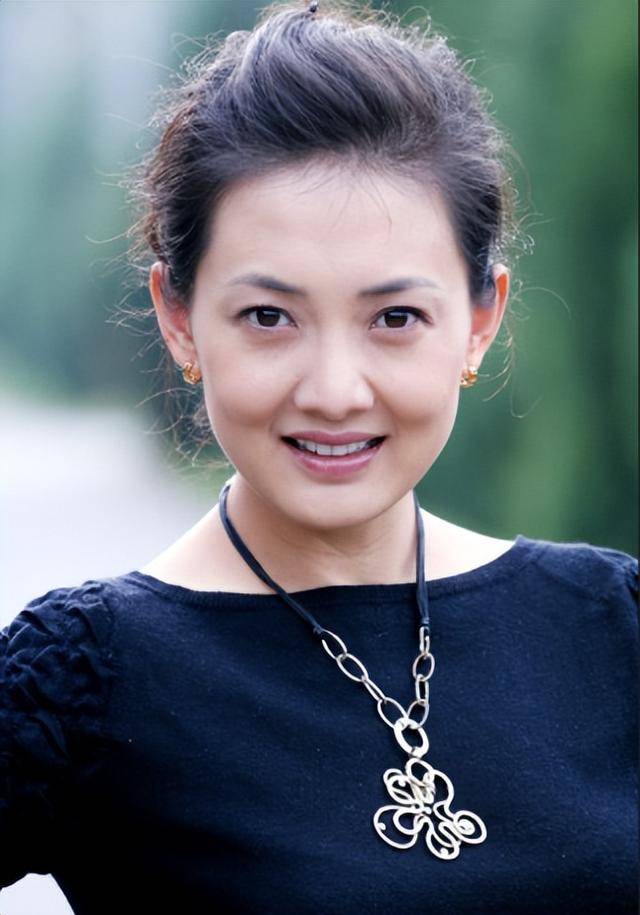 运动员出身的18位明星,凌潇肃跑得快,曾志伟藏的最深,谁最意外_毕业
