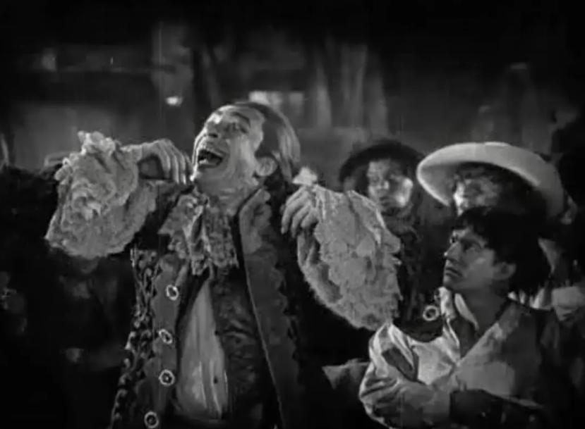 《笑面人》:豆瓣口碑炸裂的一部默剧,堪称电影《小丑》的鼻祖