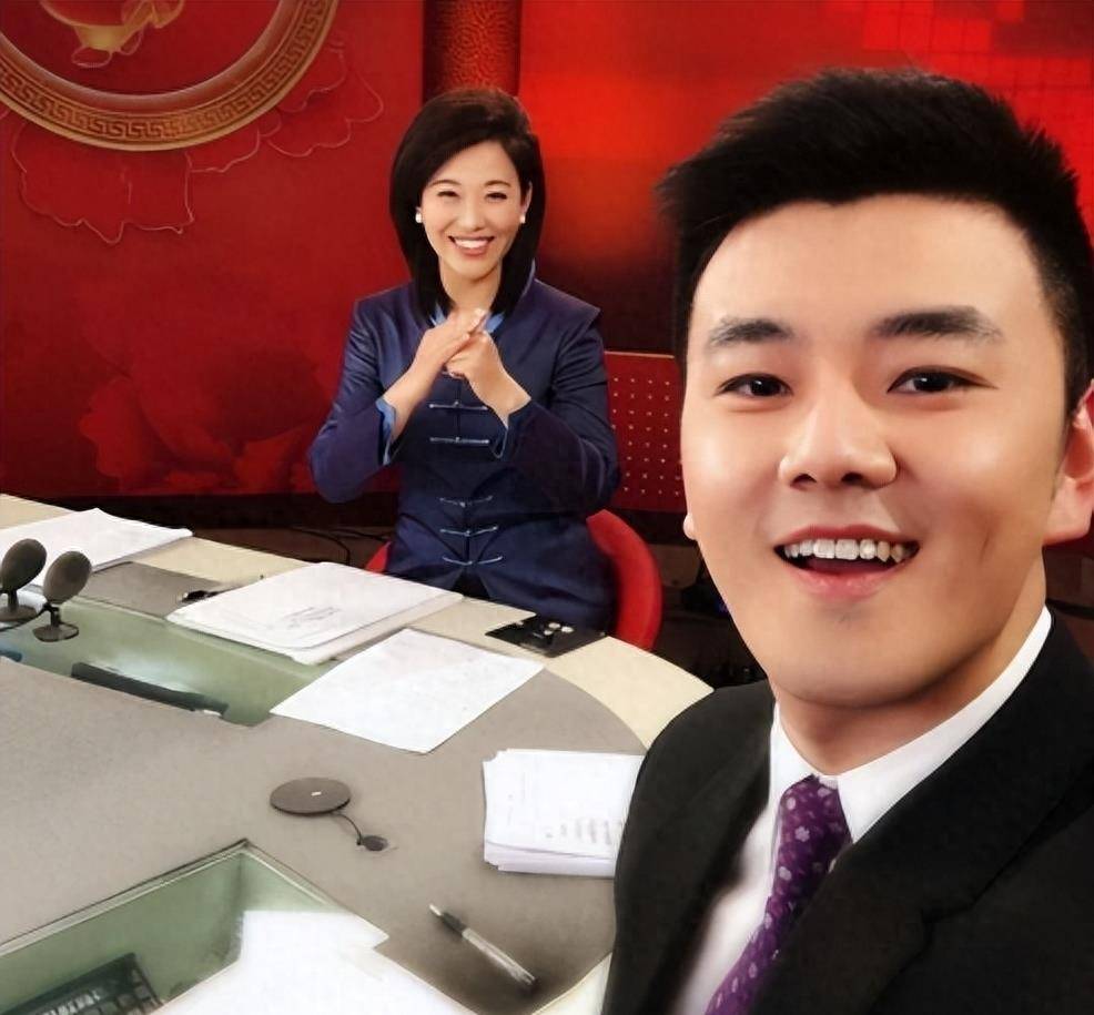 央视新闻主播新调整,康辉遗憾落选,两位新人引关注!_专业_工作_宝晓峰