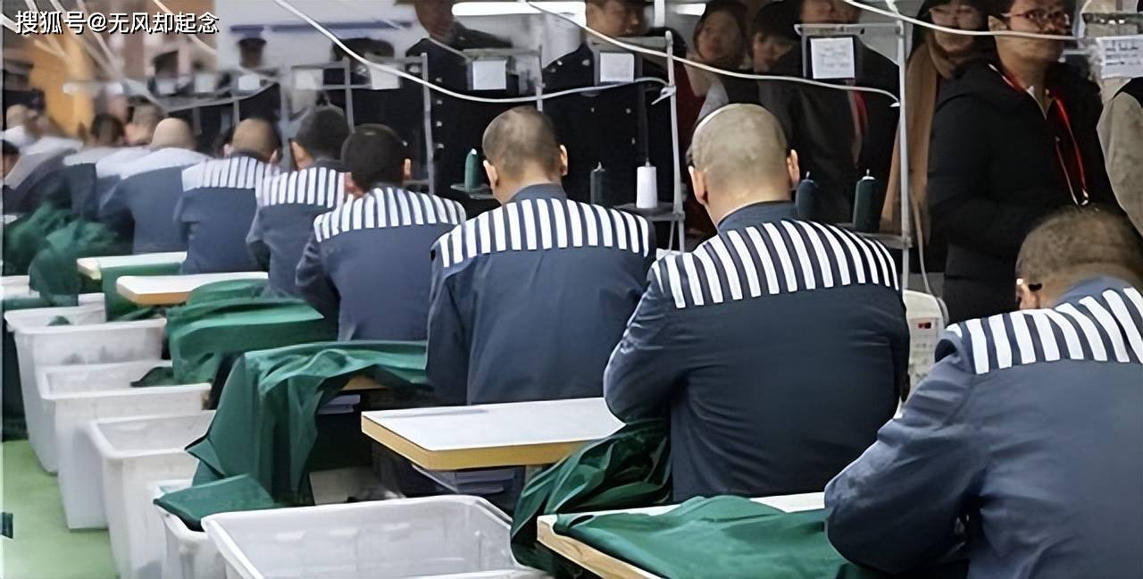 1933年的一个春天,在云南的弥渡县新街镇黄旗厂村,欧树呱呱落地.