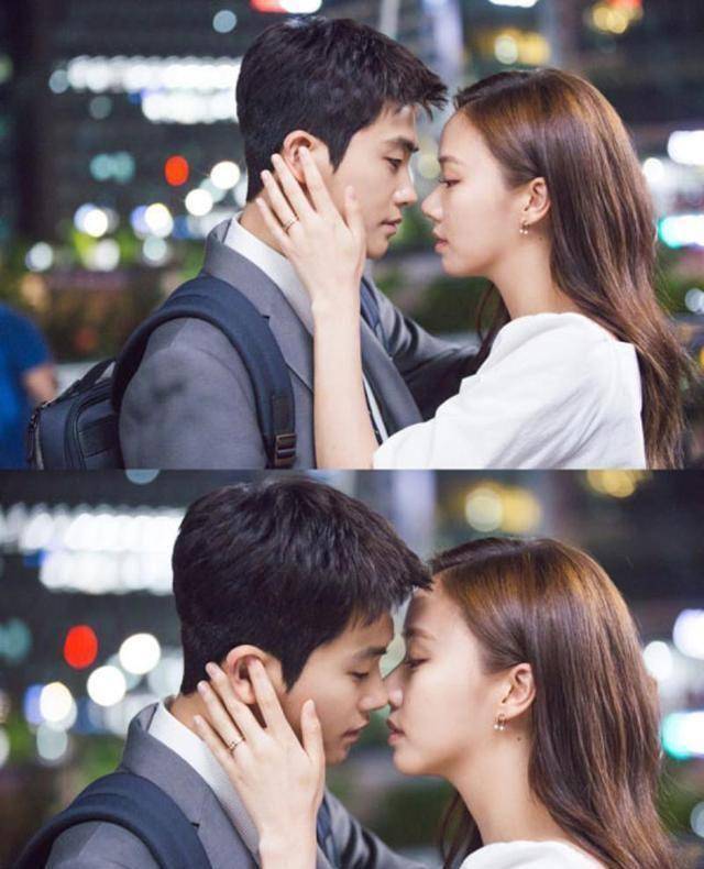 朴叙俊为朴炯植送上应援咖啡车,还表示:炯植啊我们在做60年的朋友吧!