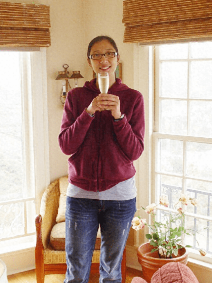 女排名将李月明:被誉为最美副攻,身高1.