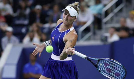 对阵如下:斯瓦泰克vs奥斯塔彭科,沃兹尼亚奇vs高芙,科斯蒂亚vs本西奇