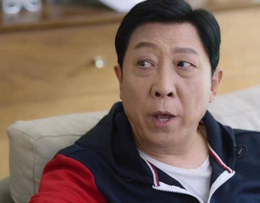 中国"扶弟魔"现象:是心甘情愿,还是道德绑架?_家庭_社会_亲人
