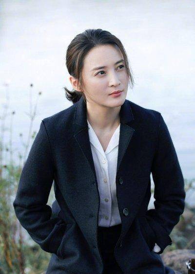 蒋勤勤口中的"普通朋友",成了于佳卉的噩梦,陈建斌也难辞其咎_张孝正