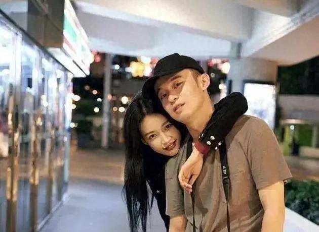明星撞脸图鉴,大小章子怡傻傻分不清,最后一对堪比双胞胎_白百何