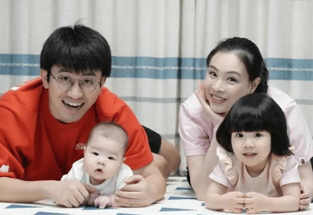 38岁吴敏霞亮相新岗位,薪资曝光,郭晶晶送祝福_跳水_中国_体育