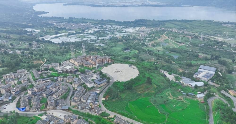 西昌市农文林旅融合发展示范村——"诗歌小镇"海南街道白庙村_特色