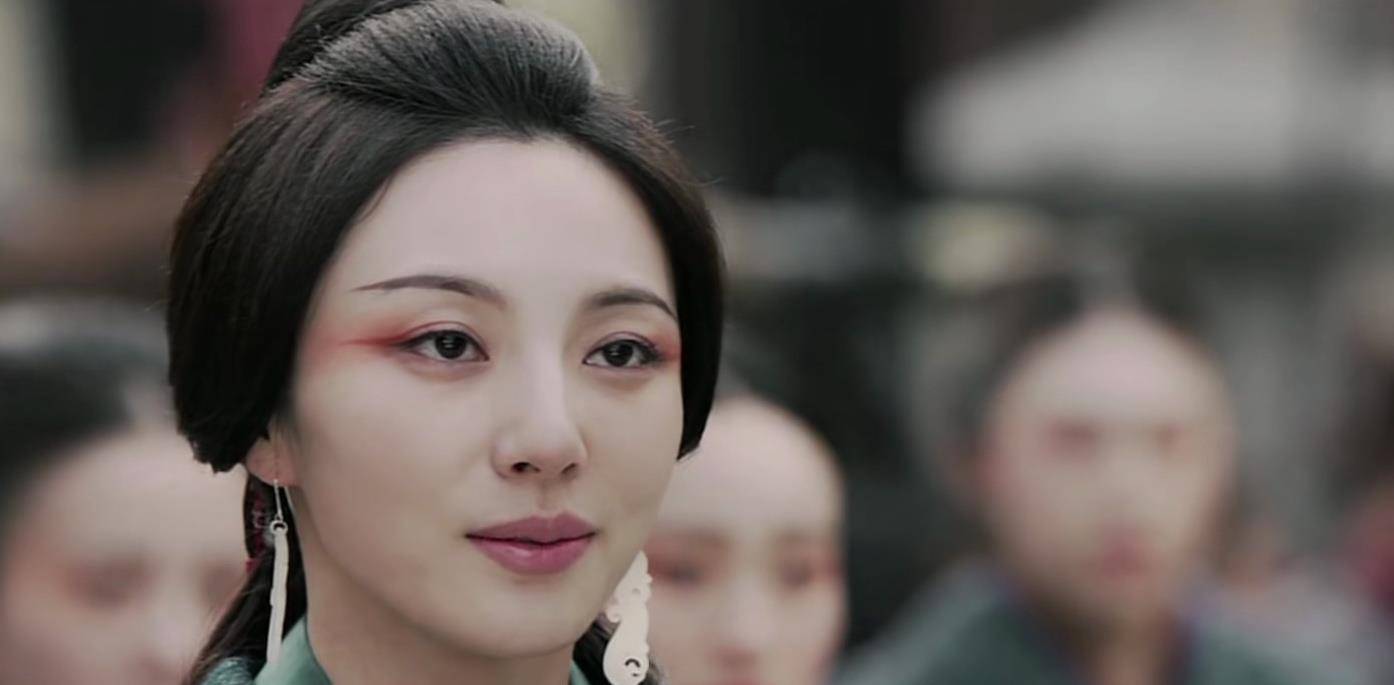 《大秦赋》大王宠爱离秋公主,芈华吃醋陷害皇子,后宫争斗开始_华阳