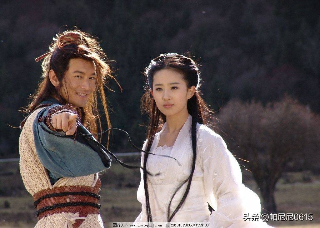 黄晓明和刘亦菲主演的神雕侠侣》,刘涛与胡军的天龙八部》都是由他