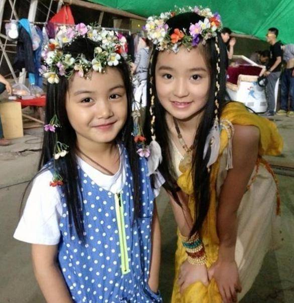 她被称为"小林青霞",如今19岁,颜值出众,和妈妈同框却被抢镜_柴蔚