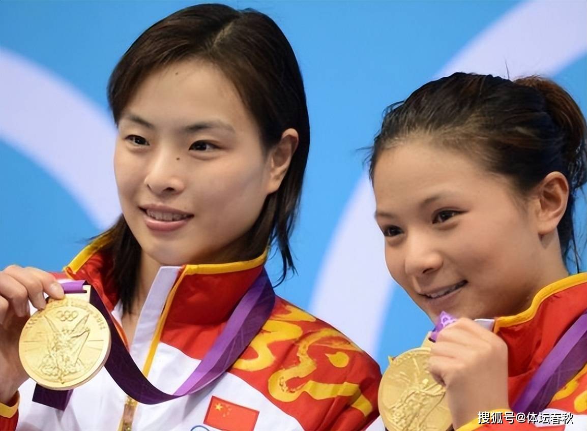 吴敏霞 官宣！奥运冠军吴敏霞踏上新岗位，38岁依然青春靓丽，薪酬遭曝光_手机搜狐网