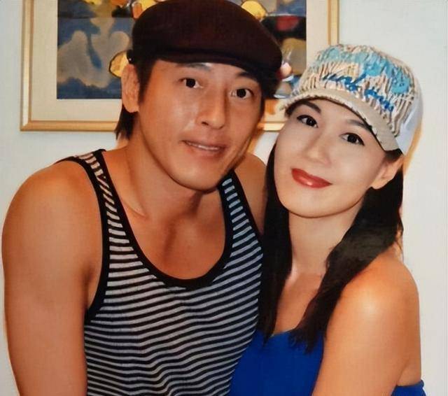 吴绮莉的报复:生女22年,成龙不认,三人恩怨越积越深_香港_赵文卓