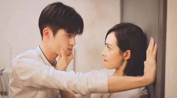 肖战白百何第五,吴磊周雨彤第三,冠军是这对_图片_来源_微博