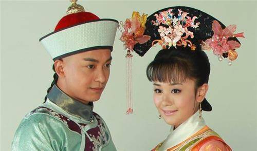 乾隆帝独宠的"紫薇格格",嫁"尔康"7年后病逝,儿子沦为笑柄_丰绅济伦