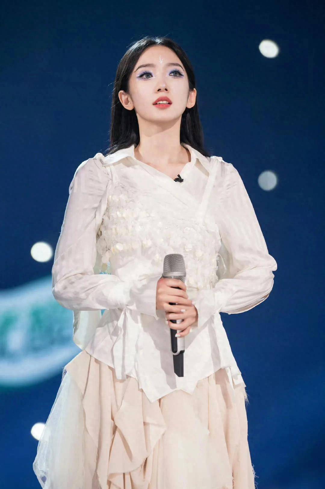 独家揭秘:杜华爆曾让孟美岐和陈令涛分手,男方被指不靠谱_陈令韬_行为