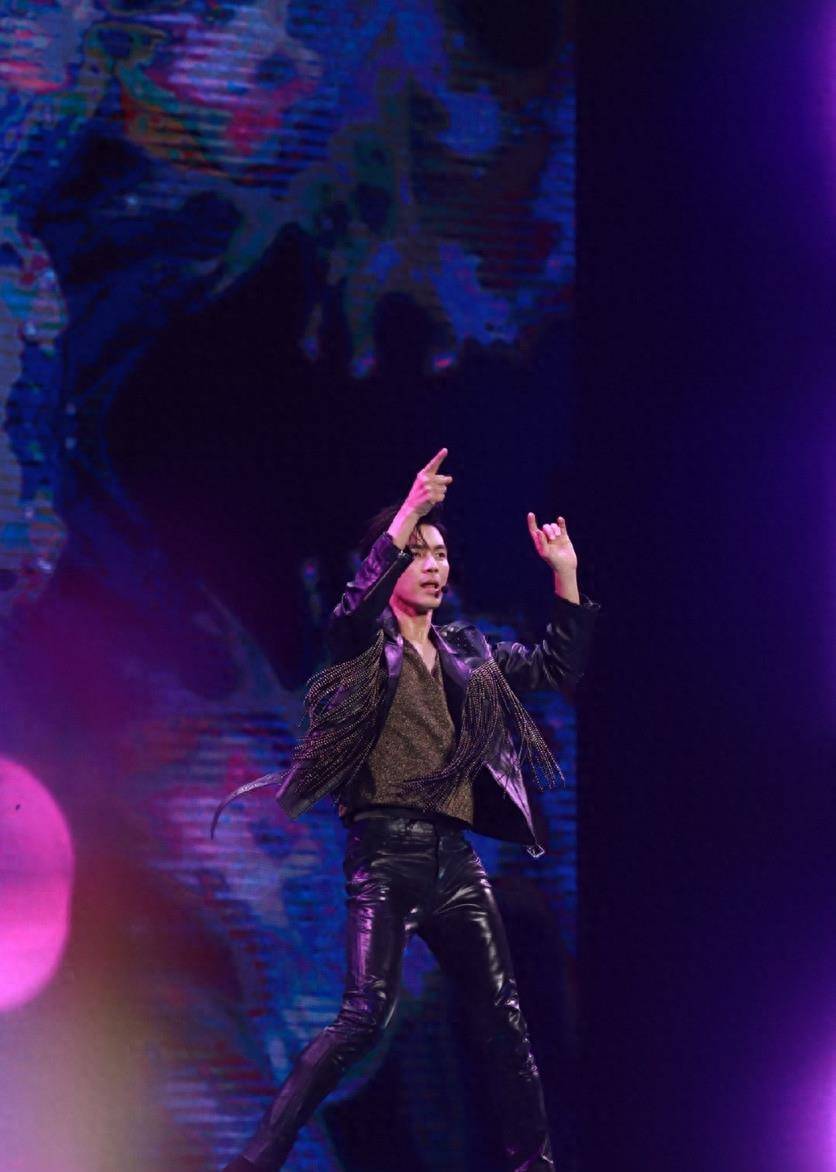 钟汉良都48岁不见老!