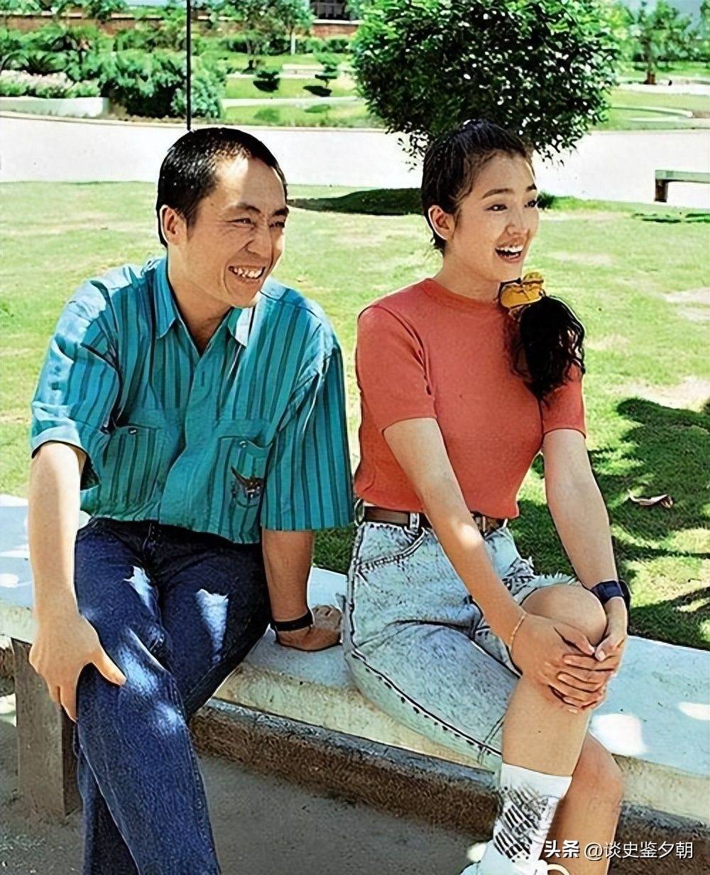 巩俐,29岁娶初恋为妻,携手相伴30年,这就是最好的爱情_何政军_张艺谋