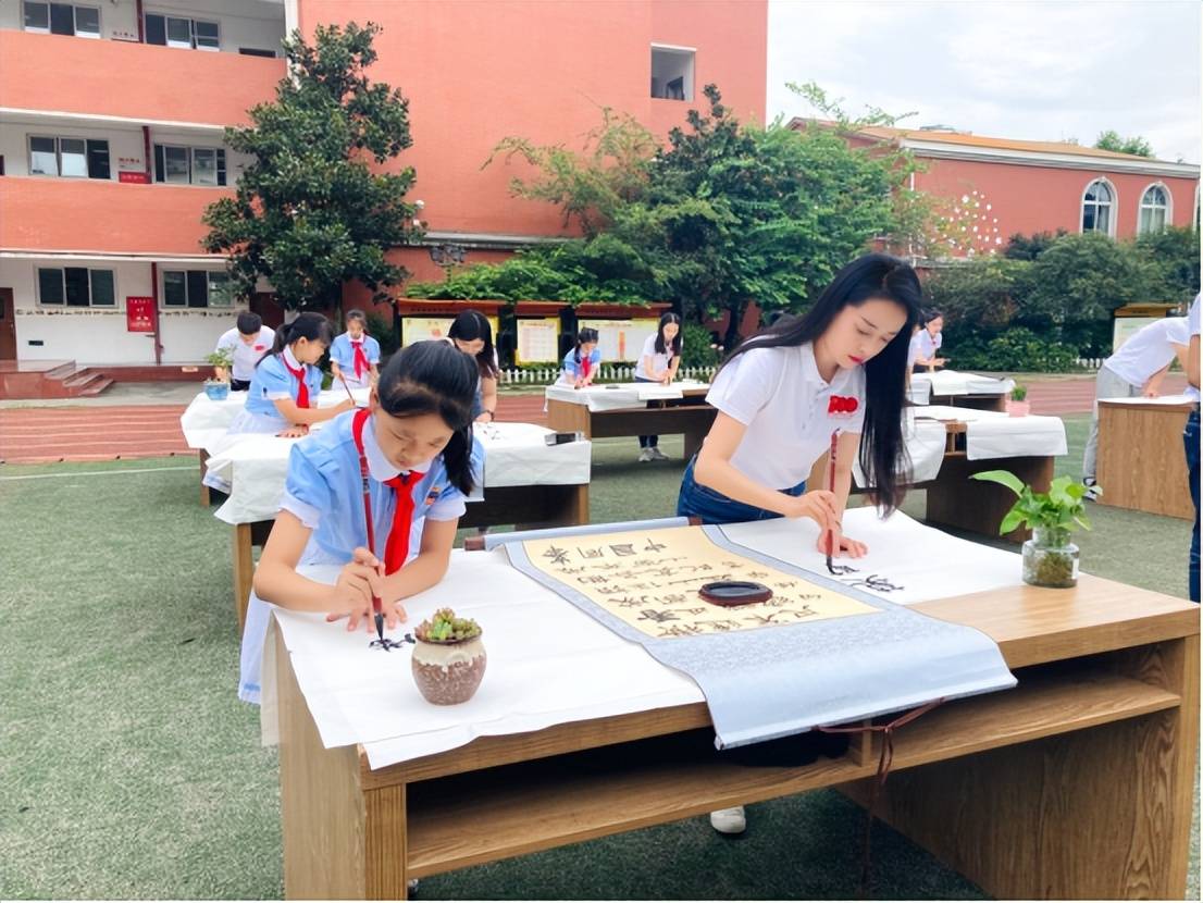 成都市东坡小学蔡巧奕:以生活之热爱,唱教育之"情歌"