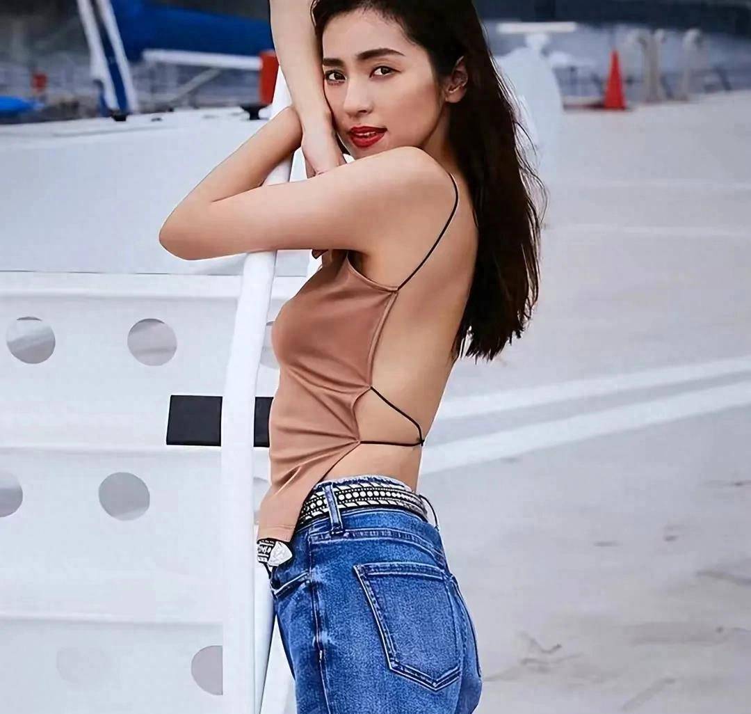 中村安奈:性感与优雅并存的时尚女神