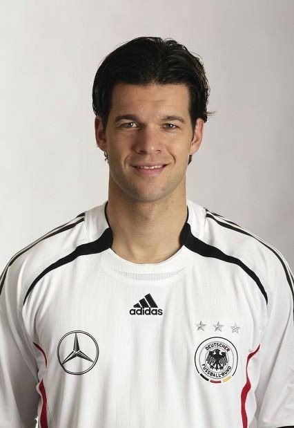 巴拉克算什么级别的球星?_亚军_勒沃库森_拜仁