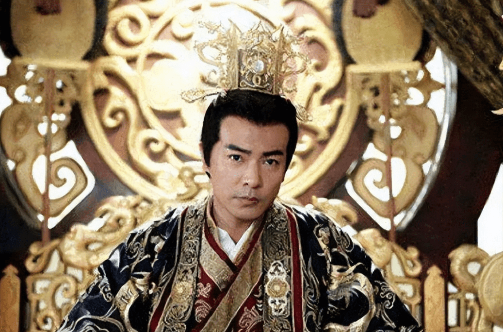 开国皇帝郭威47岁称帝,一生娶了4个寡妇,为何一直被后人称颂?