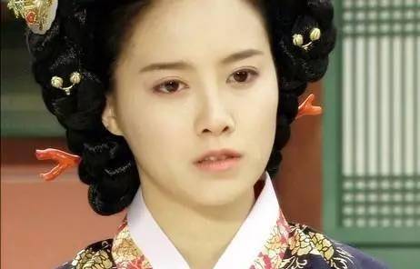 废妃尹氏-灰姑娘的童话故事,恶毒王妃的作死之路_尹起_宫廷_历史