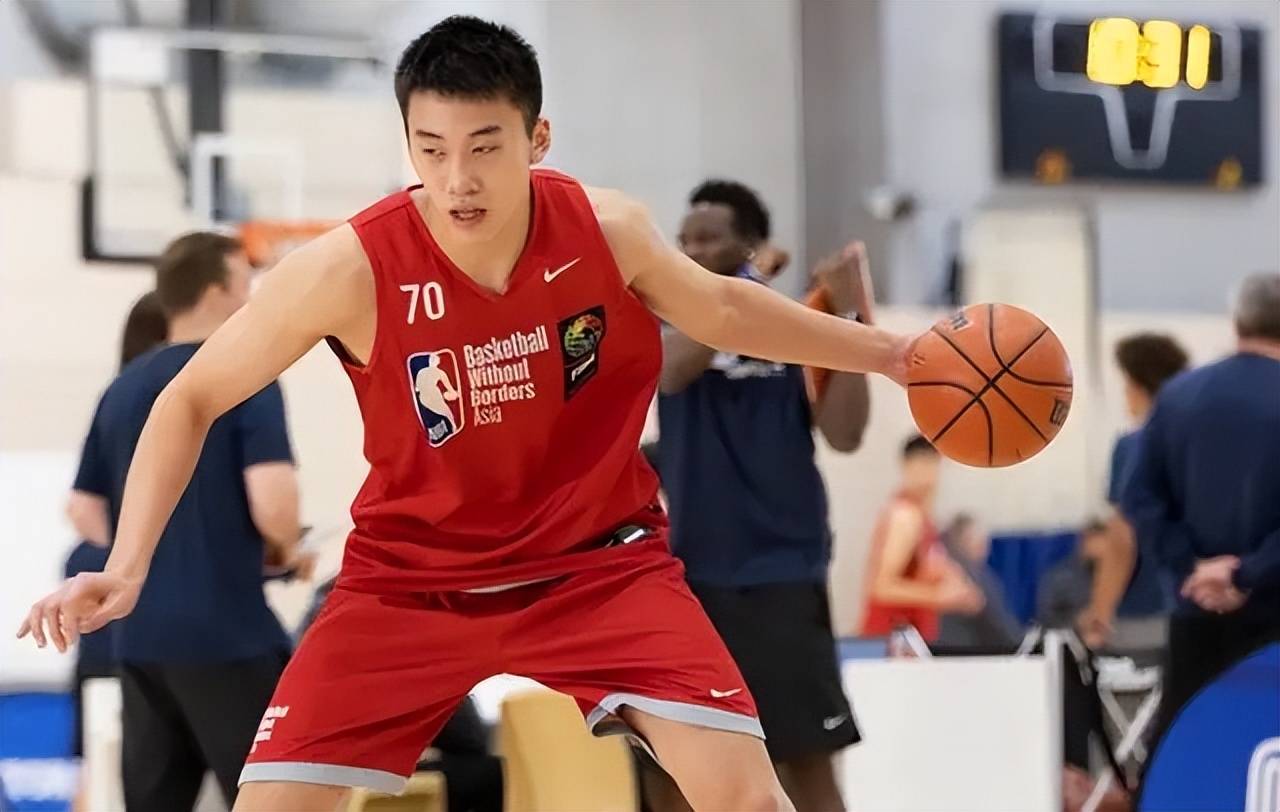 也是如今篮球时代最吃香的球员类型,未来,王俊杰的终极目标是冲击nba