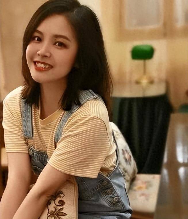 奀妹王莉莉,没有阿香,韩师奶漂亮,却成《72家房客》人气演员_鲁秋香