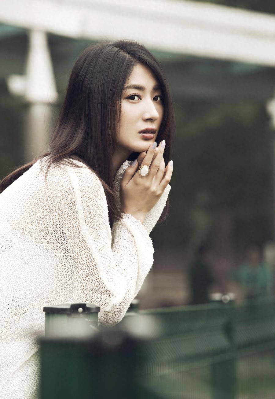 戏红人不红,人称"横店女王"的郭珍霓为什么不火?_翁莲花_赵合德_孩子