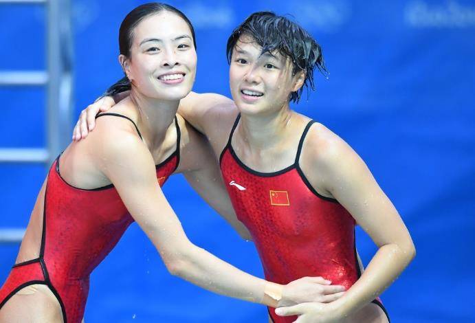 郭晶晶出镜状态似少女!